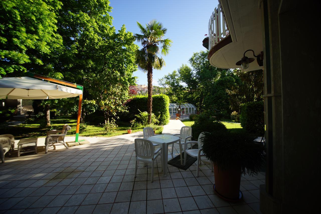 King Hotel Fiuggi Exterior foto